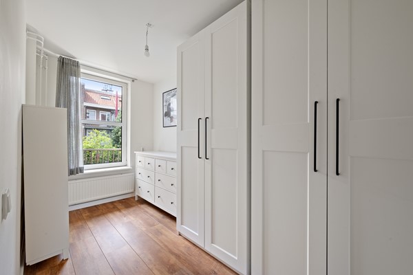 Medium property photo - Vincent van Goghstraat 198, 1072 DA Amsterdam